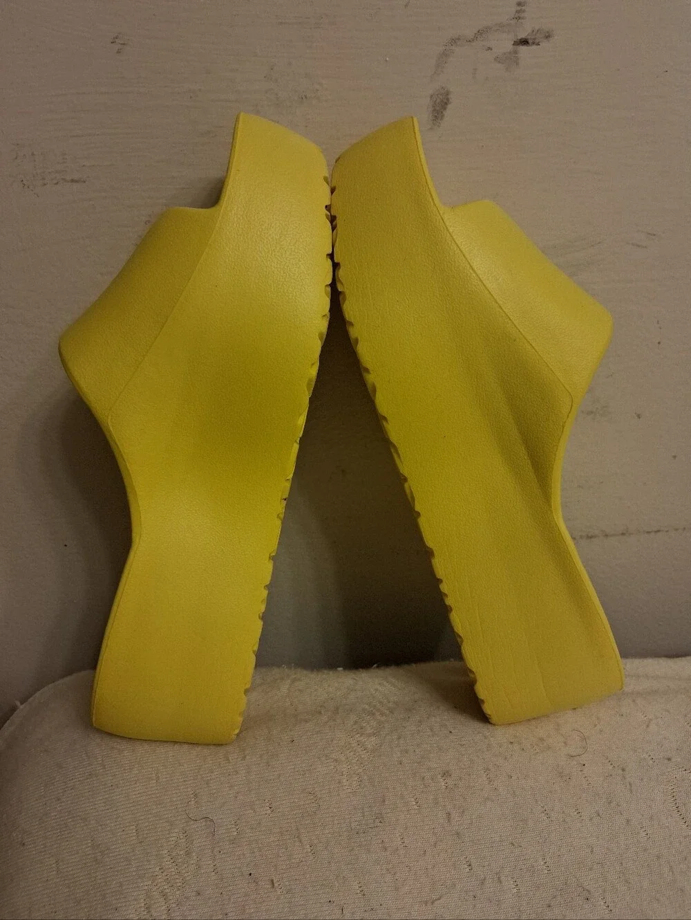 Womens SHELN Yellow Platform Wedge Mules - Size 7